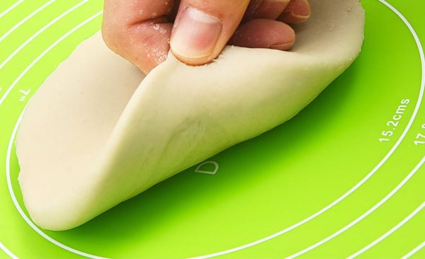 Silicone Baking & Roti Rolling Mat with Measurements – Non-Stick, Reusable, Easy to Clean - Trusticart Store