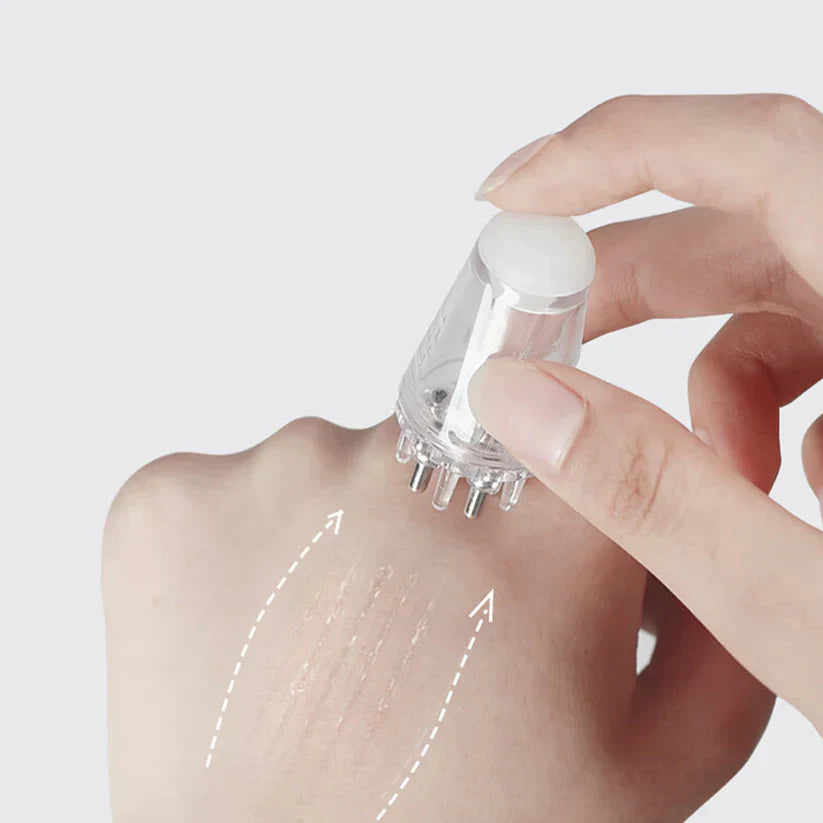 Mini Liquid Scalp Oil Applicator – 6ml Hair Growth & Massage Comb - Trusticart Store