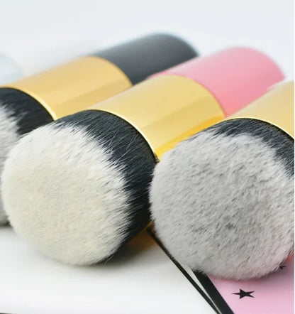 Chubby Pier Foundation Brush - Trusticart Store